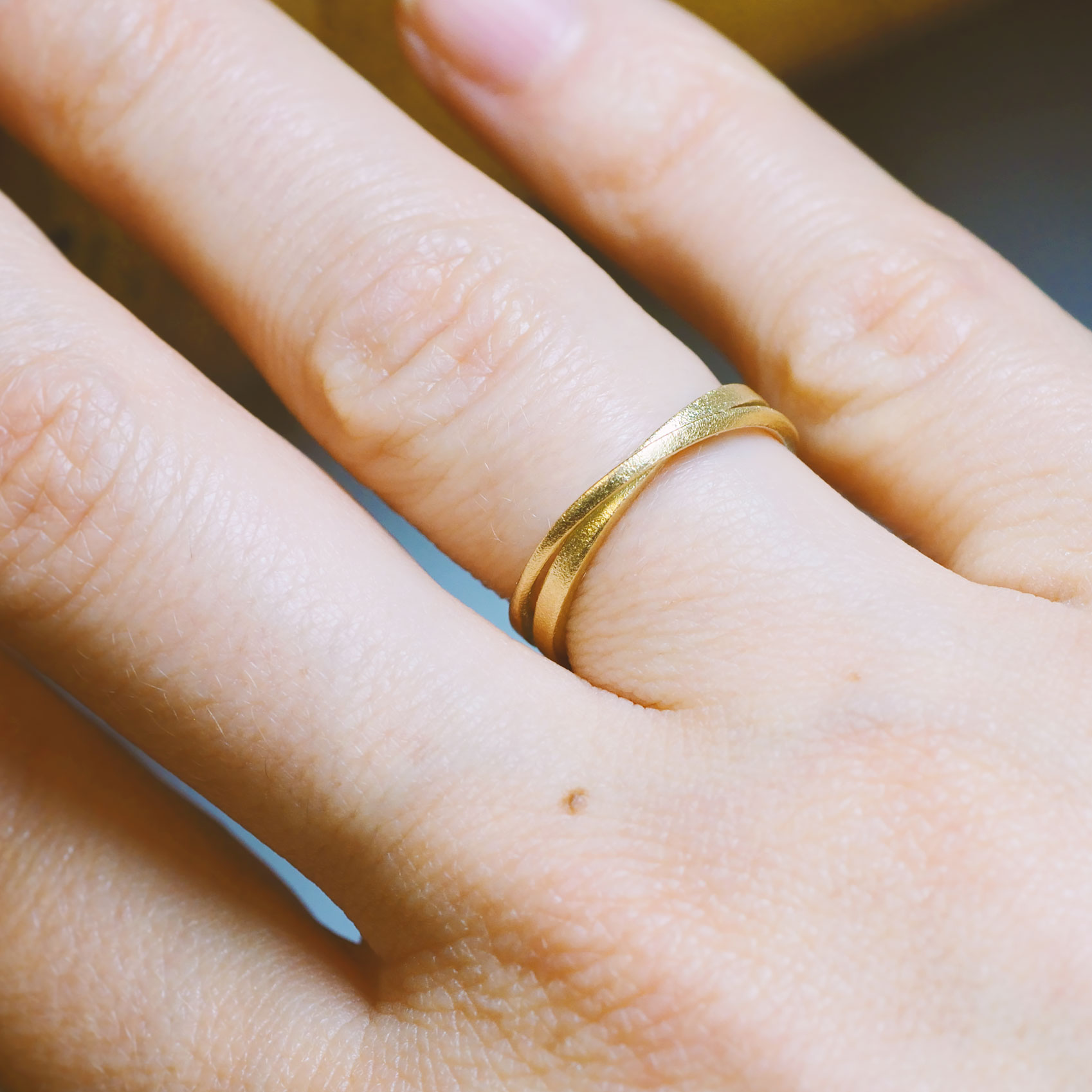 GOLDAFFAIRS - Ring "Malia" aus FAIRTRADE Gold