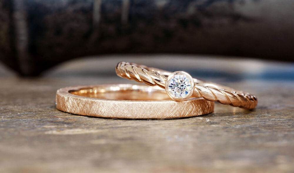 Kordelring aus Roségold, zarter Verlobungsring aus FAIRTRADE Gold